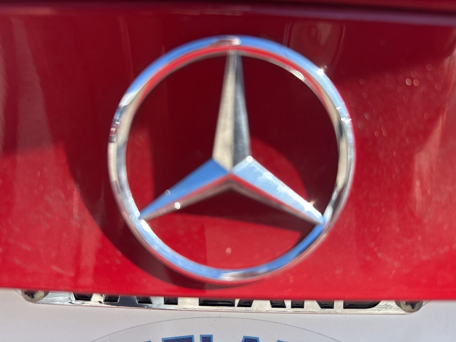 Used 2015 Mercedes-Benz SLK 250 w/ Premium Package image 5