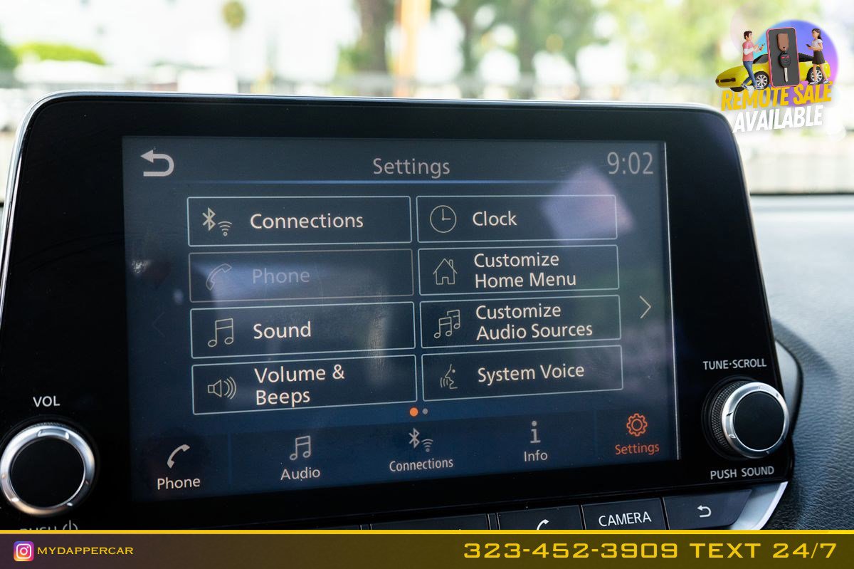 Used 2020 Nissan Sentra SR w/ Premium Package FWD image 34