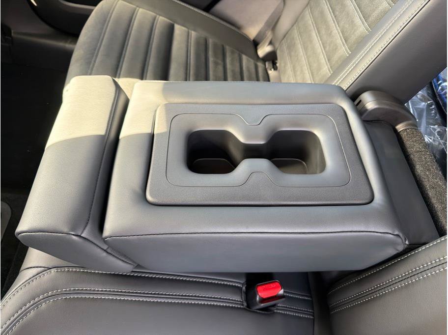 Used 2025 Mitsubishi Outlander Ralliart AWD/4WD image 20