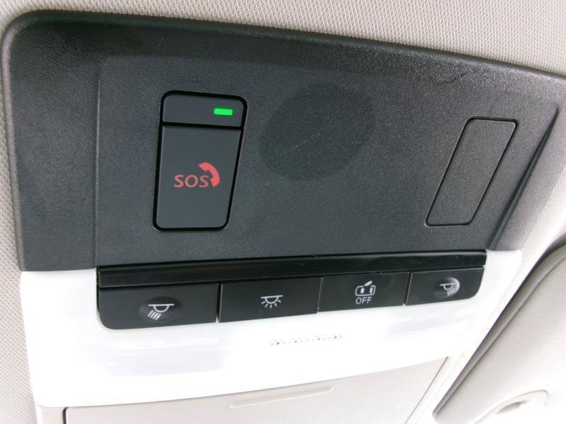 Used 2025 Nissan Altima 2.5 SV FWD image 15