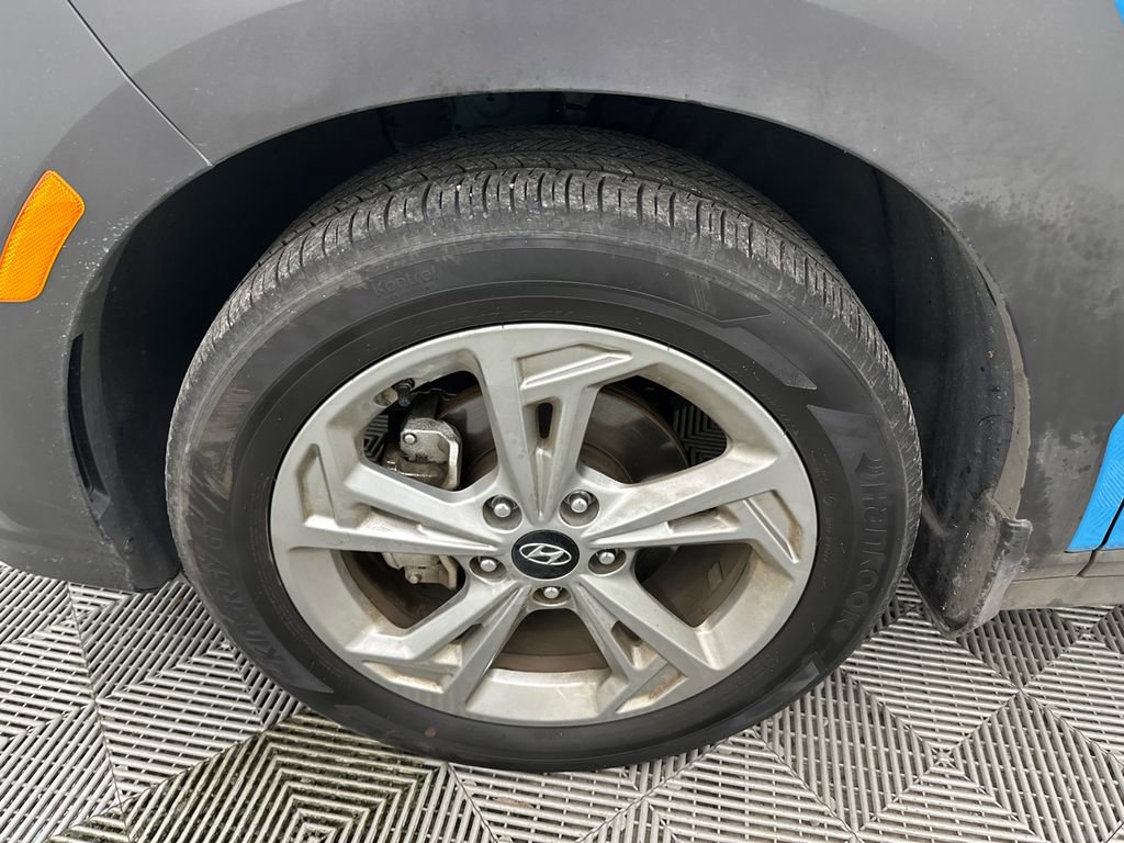 Used 2023 Hyundai Kona SEL w/ Convenience Package image 12