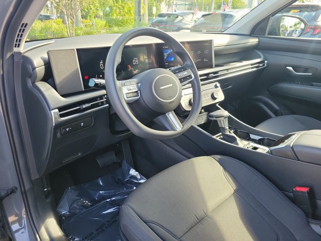 Certified 2026 Hyundai Tucson SE FWD image 13