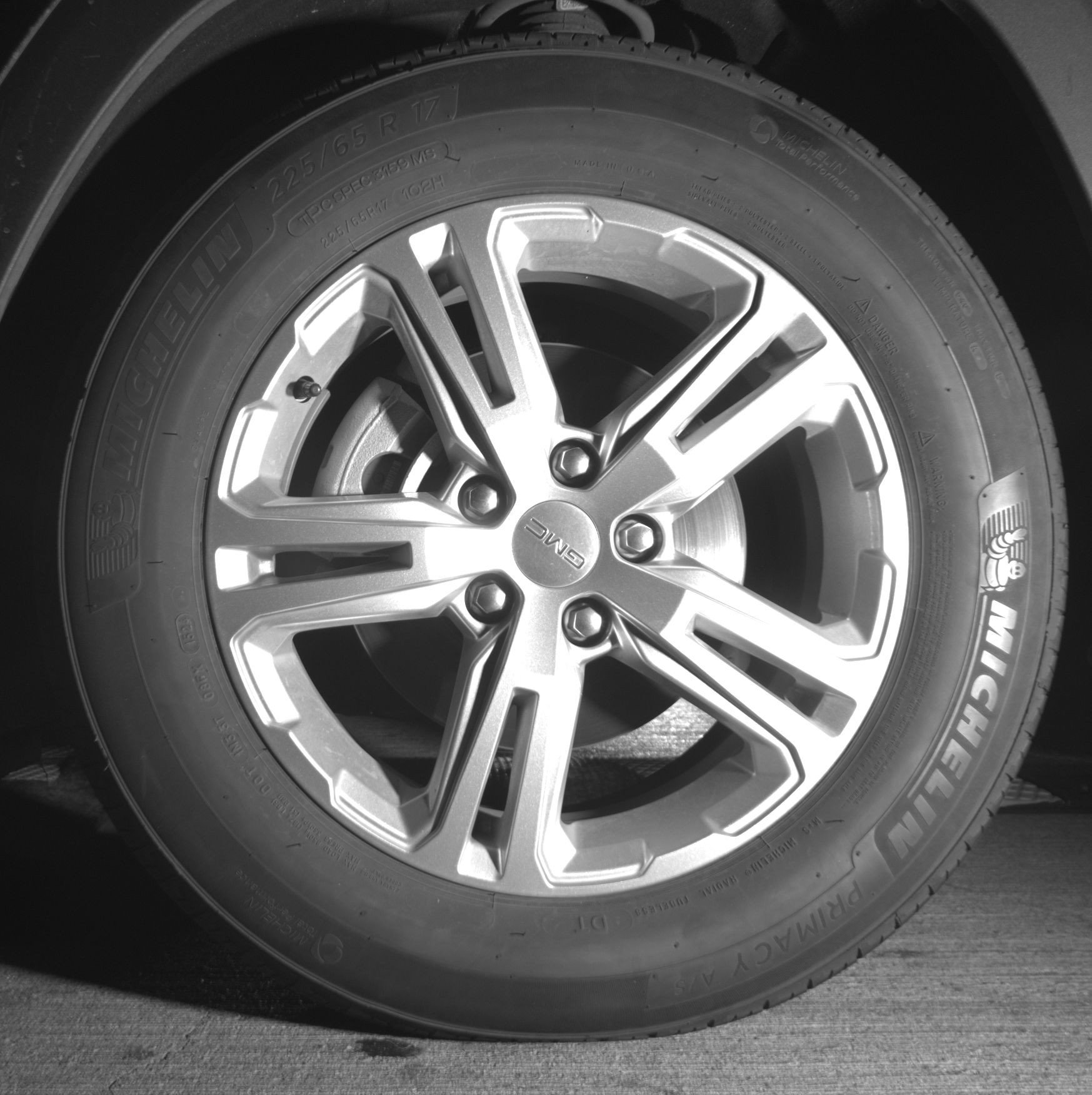 Used 2024 GMC Terrain SLE FWD image 17