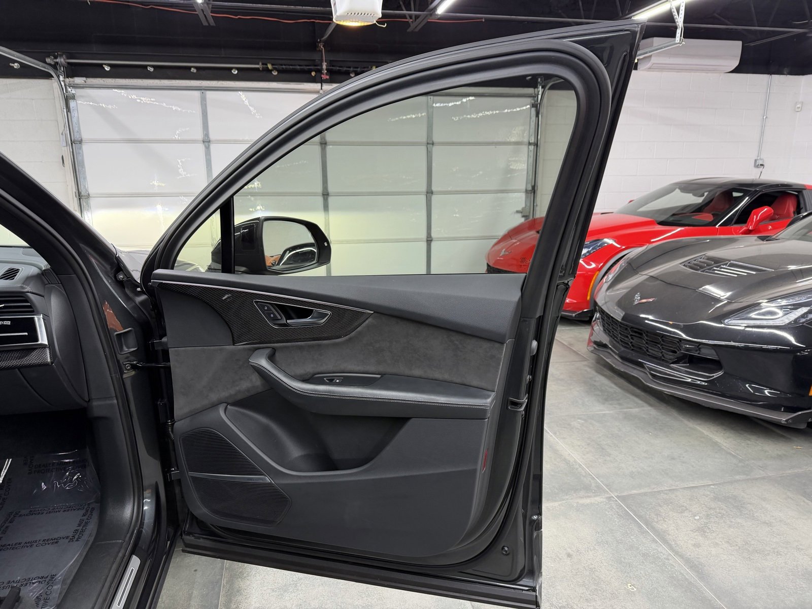 Used 2022 Audi SQ7 Prestige image 25