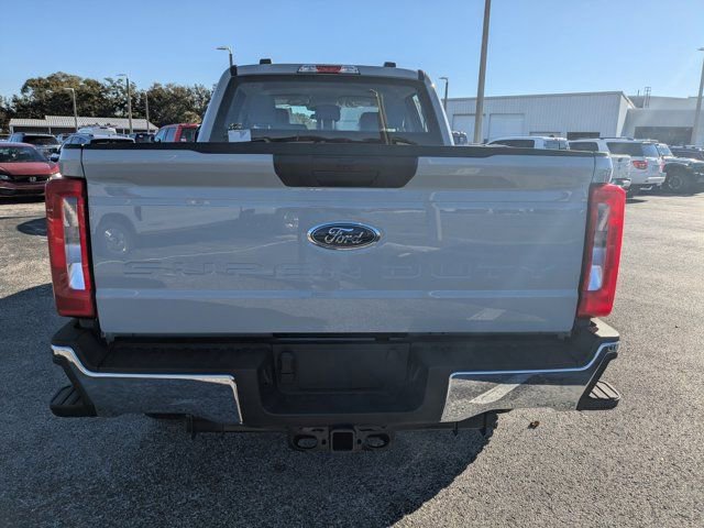New 2026 Ford F250 XL w/ XL Off-Road Package image 6