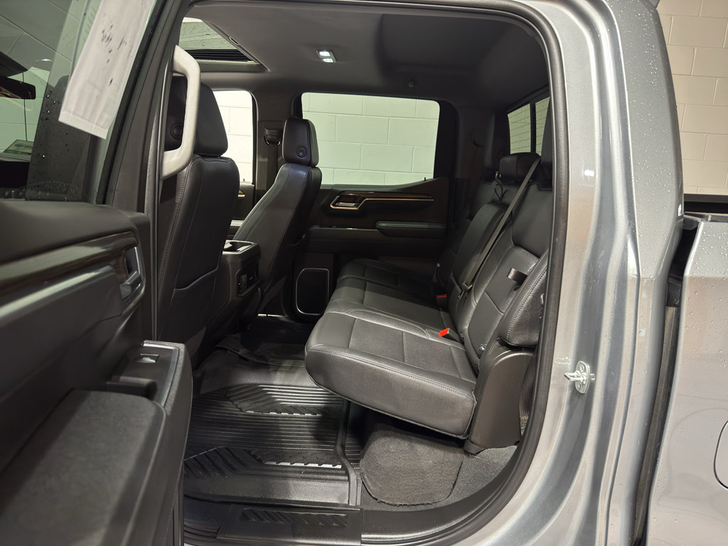 Used 2025 Chevrolet Silverado 1500 RST w/ Convenience Package II AWD/4WD image 13