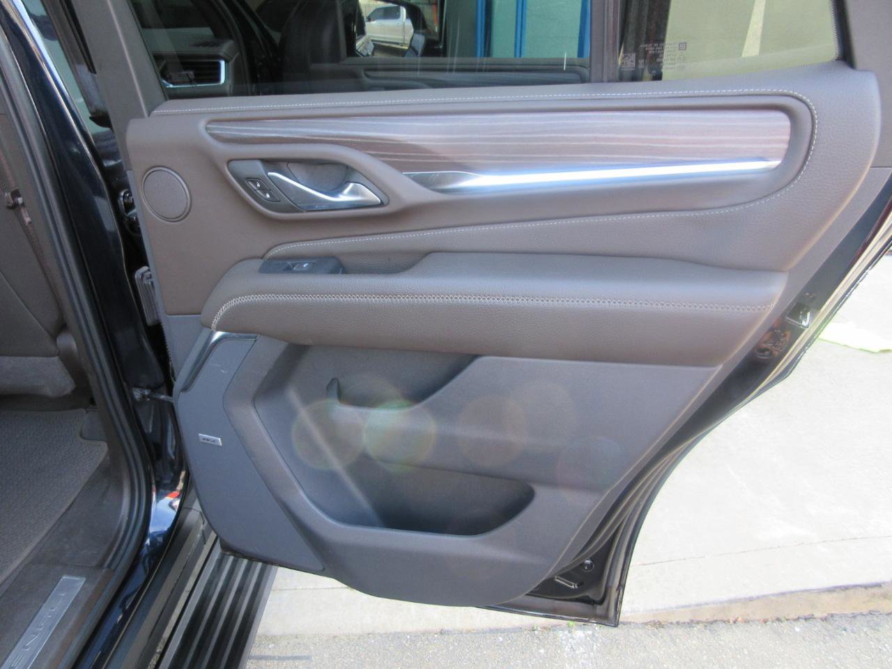 Used 2024 GMC Yukon Denali w/ Advanced Technology Package image 36