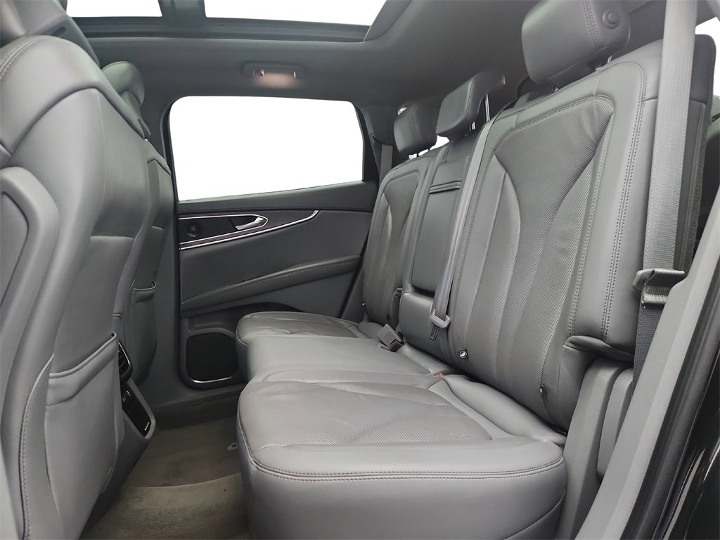 Used 2019 Lincoln Nautilus Reserve image 25