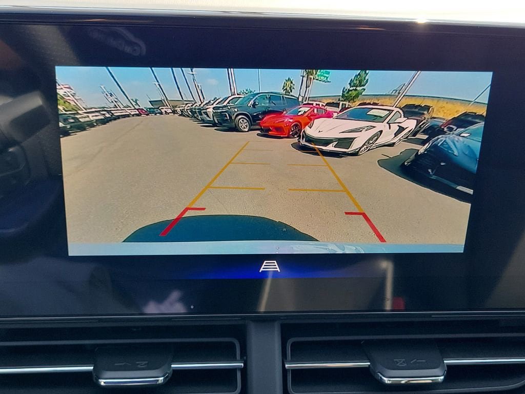 New 2026 Chevrolet Trax RS w/ Driver Confidence Package FWD image 8