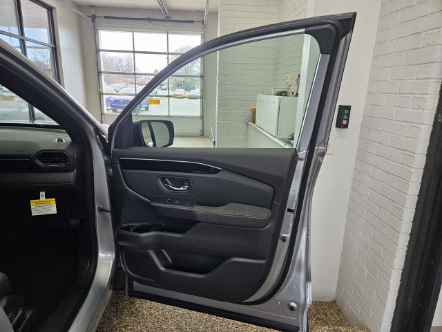 New 2026 Honda Pilot Sport image 17