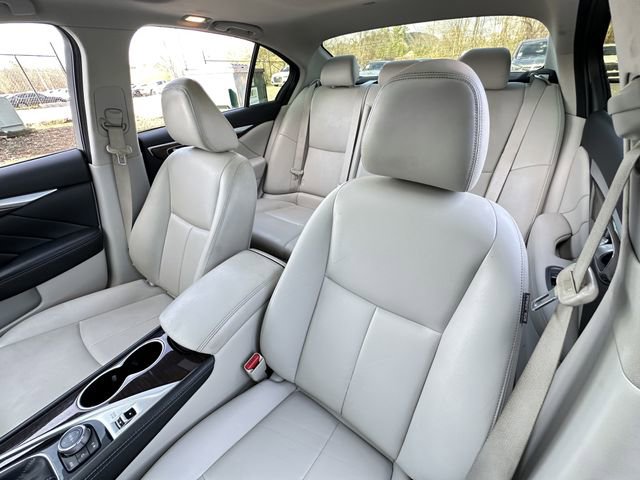 Used 2019 INFINITI Q50 Luxe w/ Cargo Package (L96) image 10