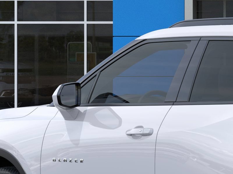 New 2026 Chevrolet Blazer LT w/ Convenience Package FWD image 12
