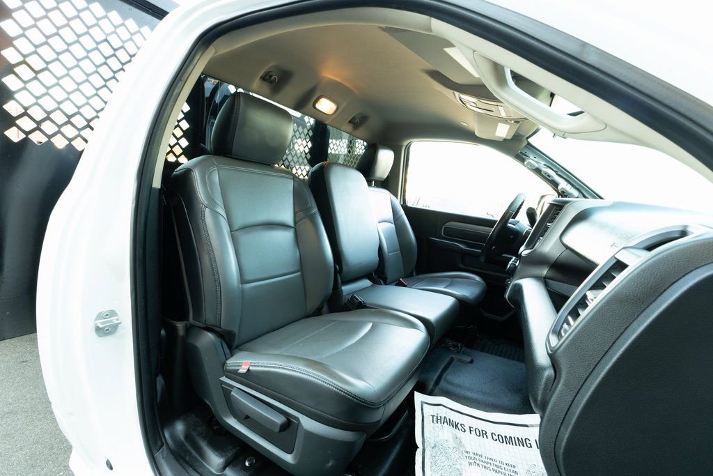 Used 2019 RAM 5500 Tradesman image 20