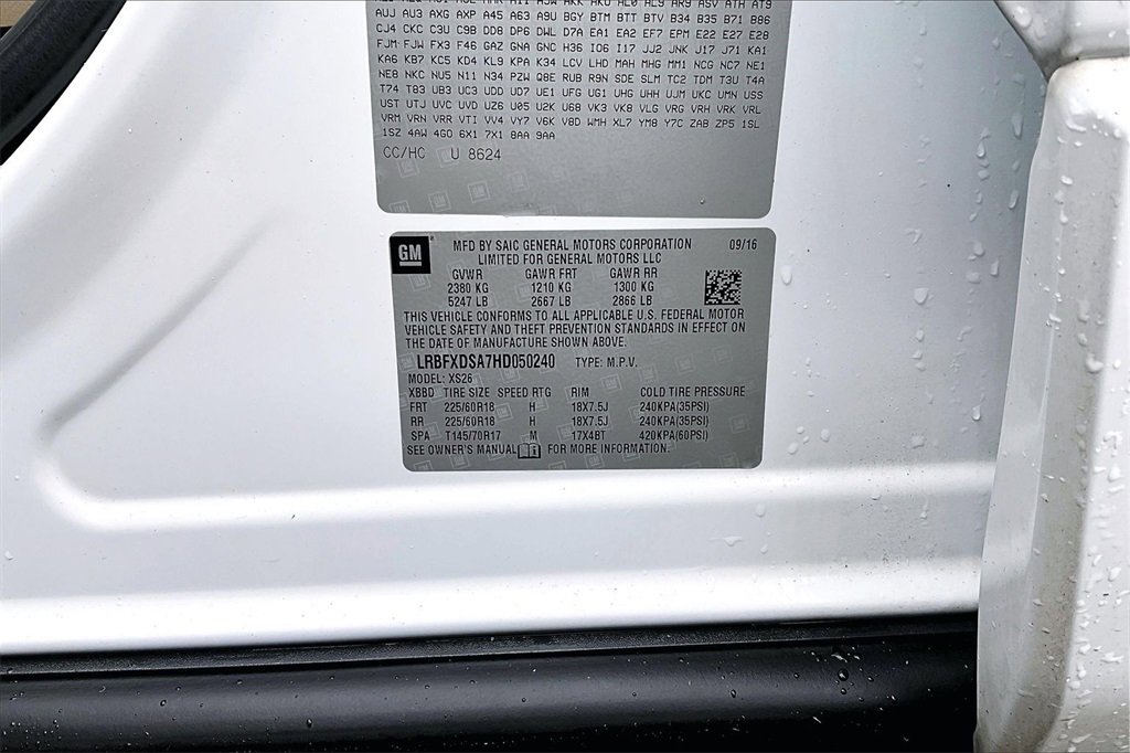 Used 2017 Buick Envision Essence image 29