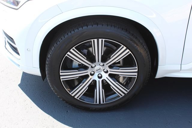 Certified 2023 Volvo XC90 B6 Ultimate w/ Protection Package Premier AWD/4WD image 12
