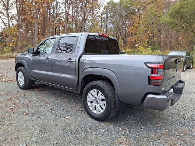 Used 2023 Nissan Frontier SV w/ SV Convenience Package image 14