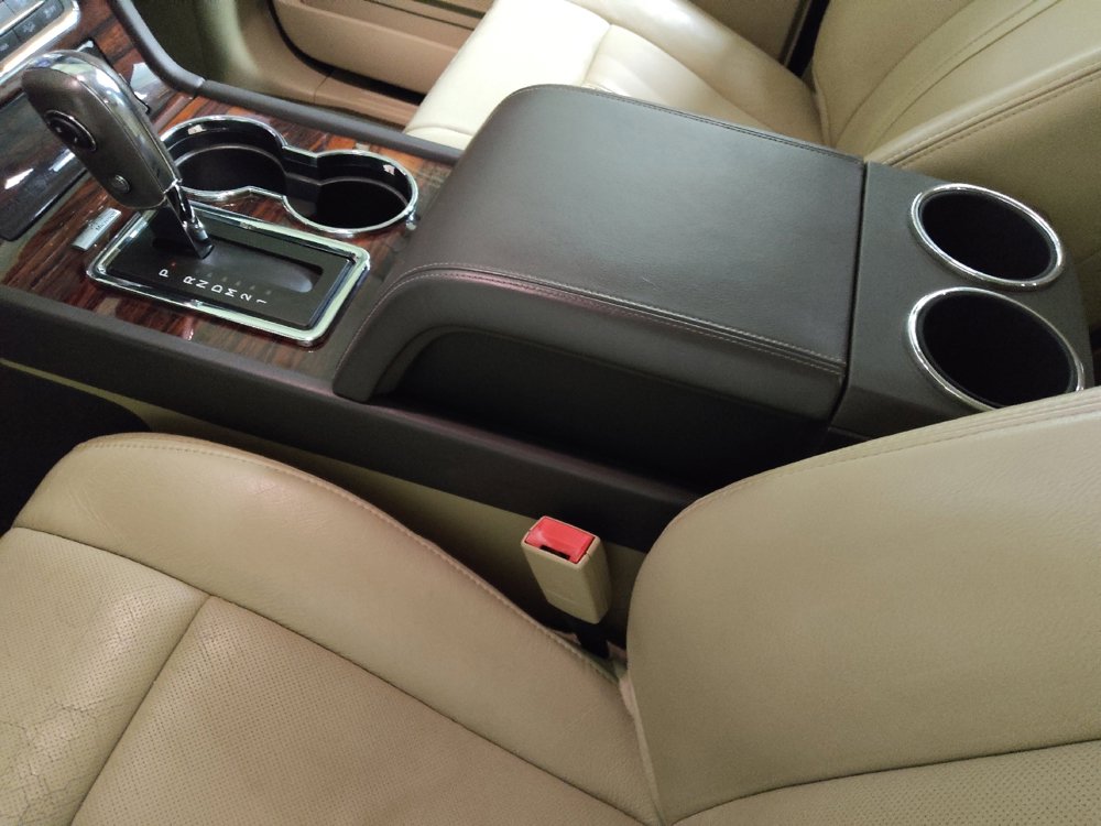 Used 2015 Lincoln Navigator 4WD w/ Equipment Group 101A Reserve image 26