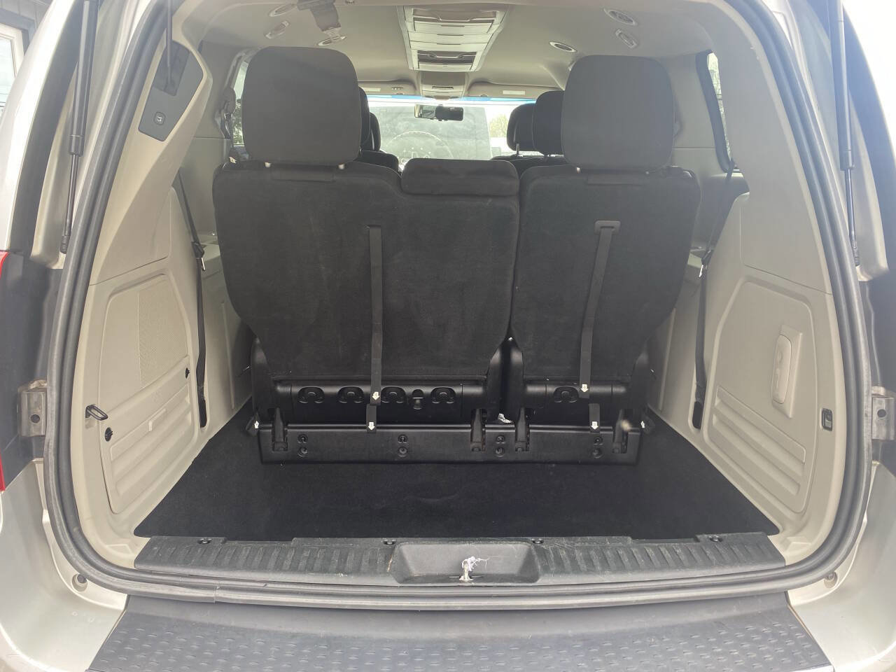 Used 2012 Dodge Grand Caravan Crew w/ Crew Value Pkg image 9