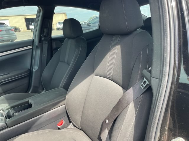Used 2018 Honda Civic Sport image 8