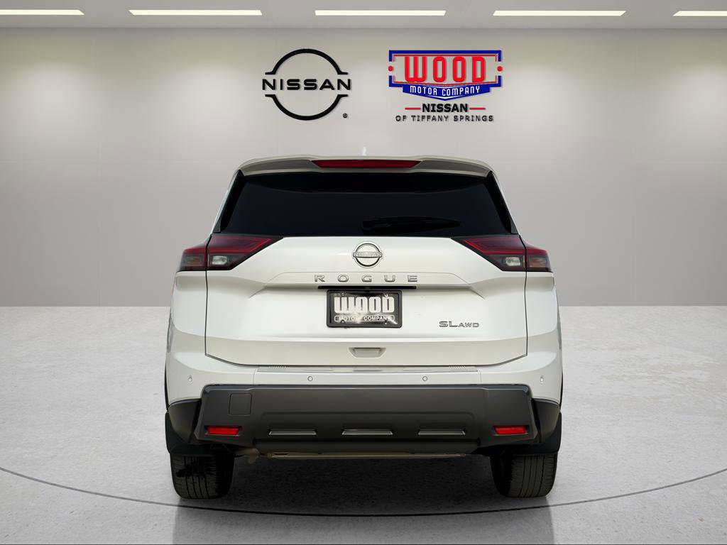 Certified 2025 Nissan Rogue SL image 5