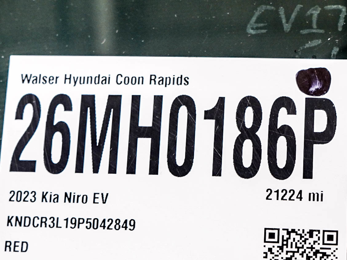 Used 2023 Kia Niro Wind w/ Wind Preserve Package FWD image 31
