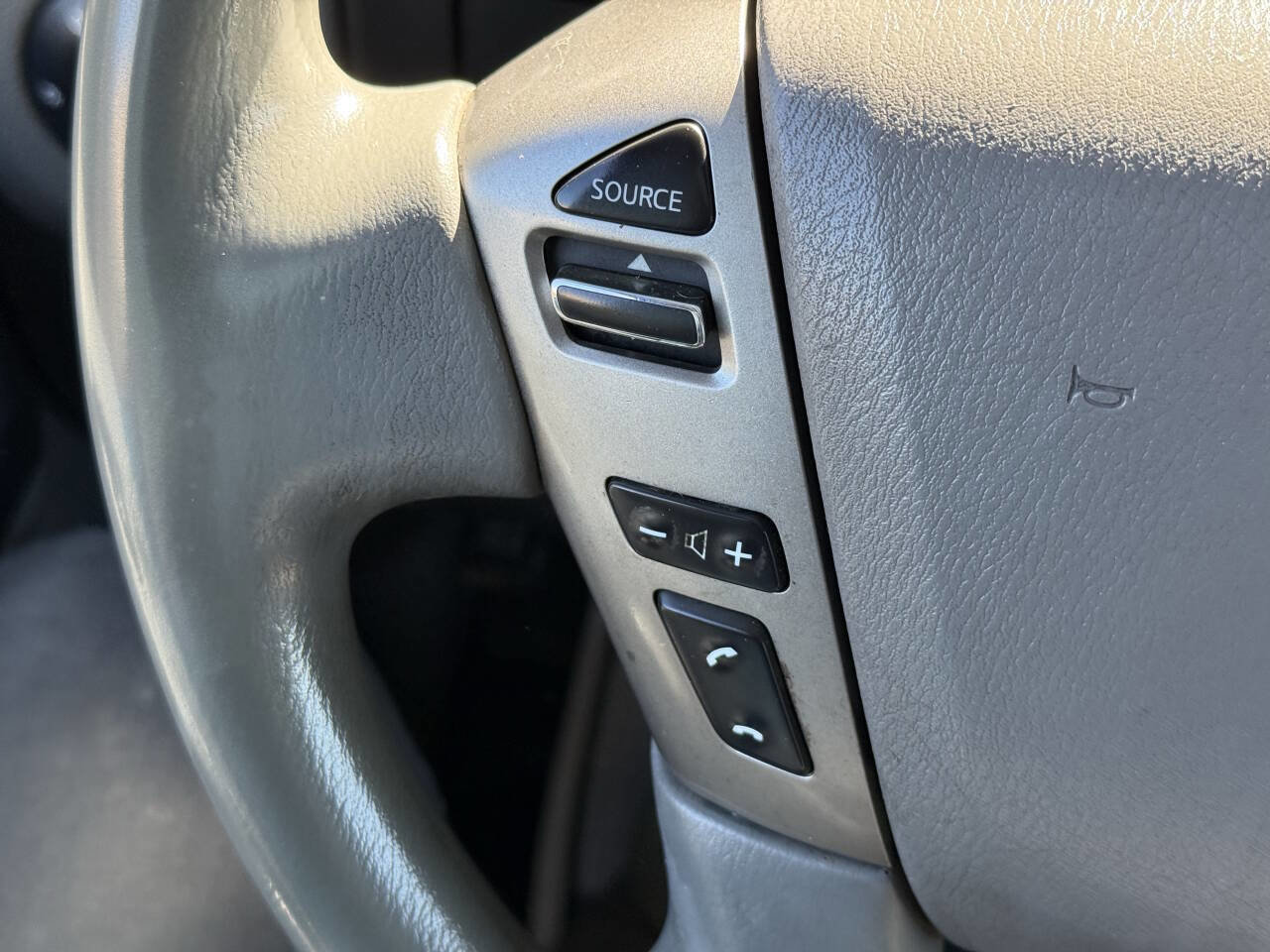 Used 2018 Nissan NV 2500 SV w/ Navigation Package RWD image 18