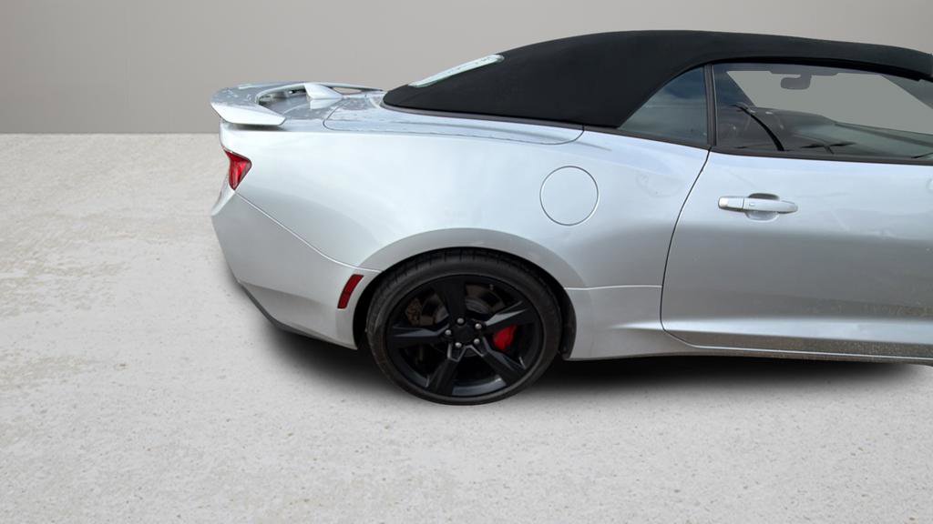 Used 2017 Chevrolet Camaro SS RWD image 17