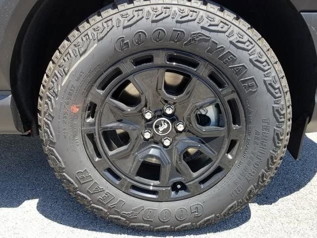 New 2025 Ford Bronco Sport Outer Banks w/ Sasquatch Outer Banks Package image 28