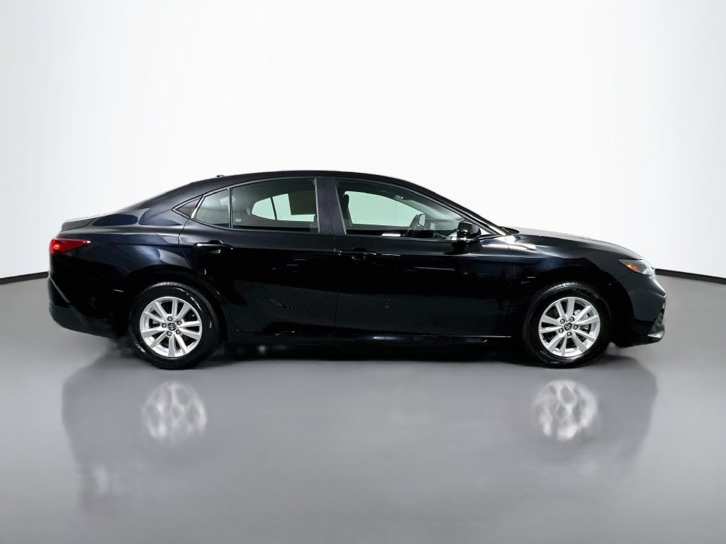 Used 2025 Toyota Camry LE FWD image 2