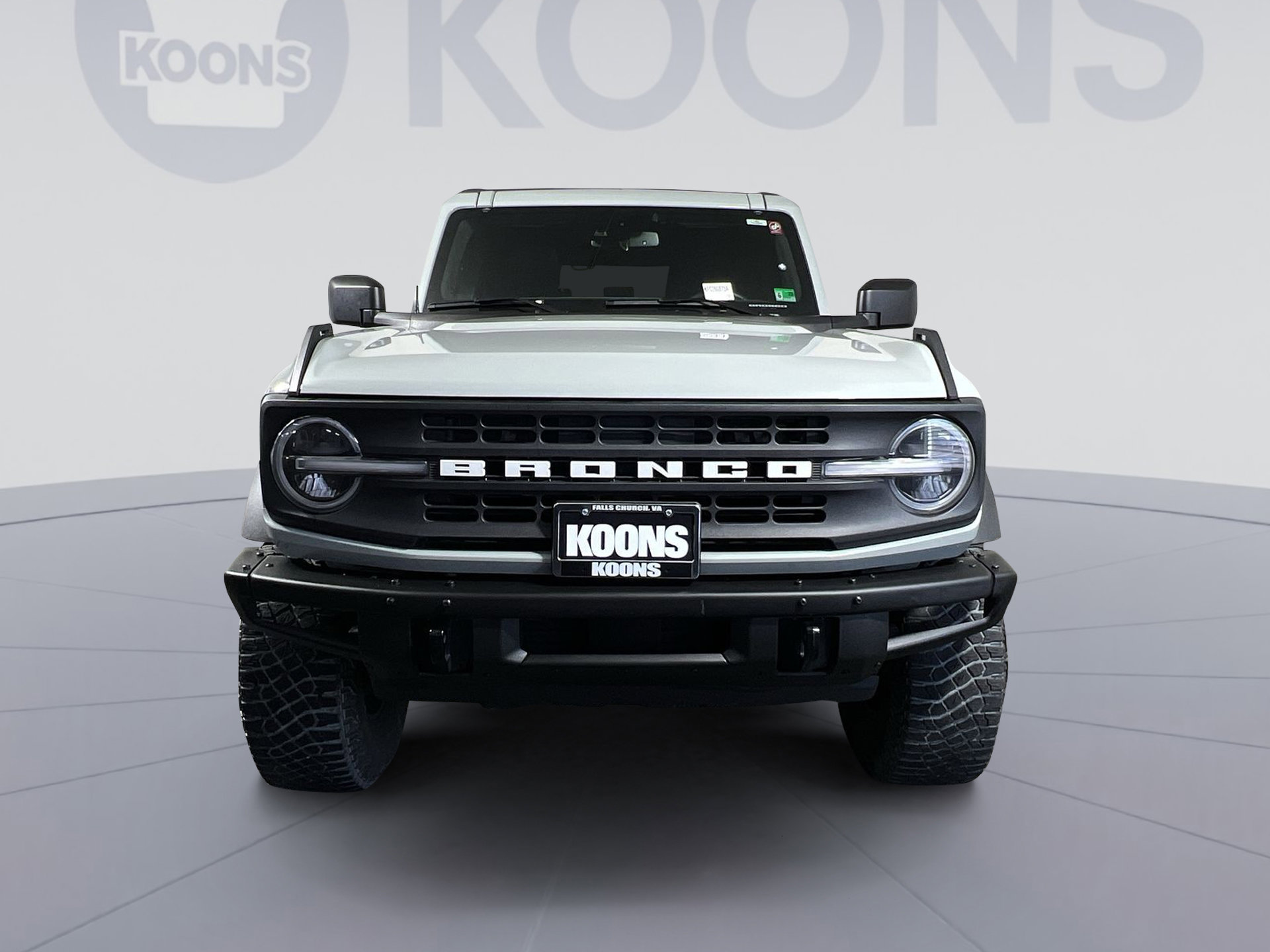 Used 2022 Ford Bronco Black Diamond image 4