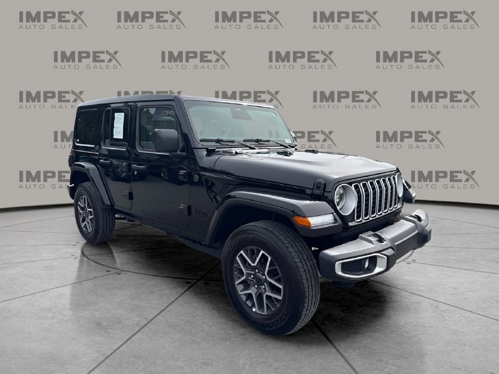 Used 2026 Jeep Wrangler Unlimited Sahara AWD/4WD image 7