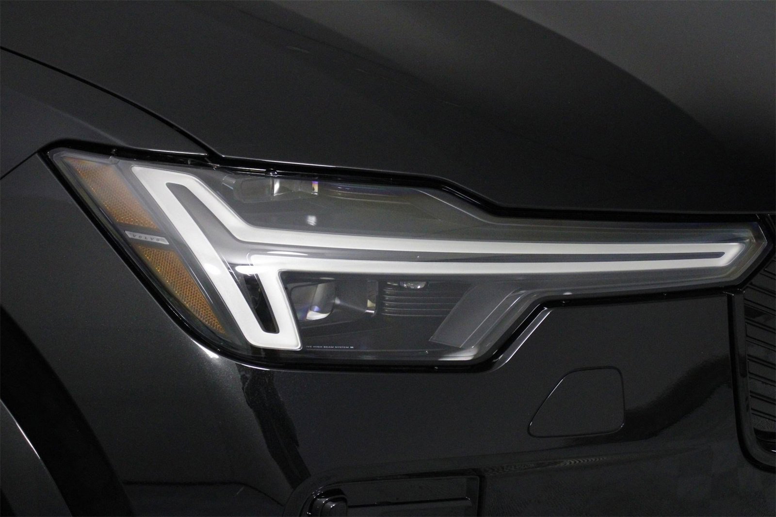 New 2026 Volvo XC90 B6 Ultra image 14