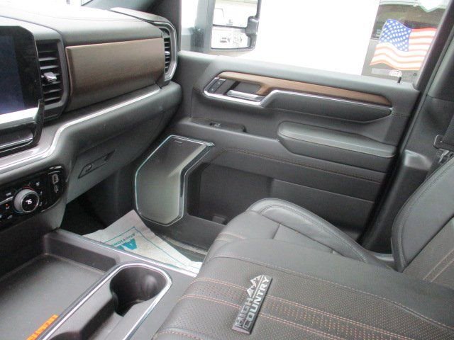 Used 2024 Chevrolet Silverado 3500 High Country w/ High Country Premium Package AWD/4WD image 20