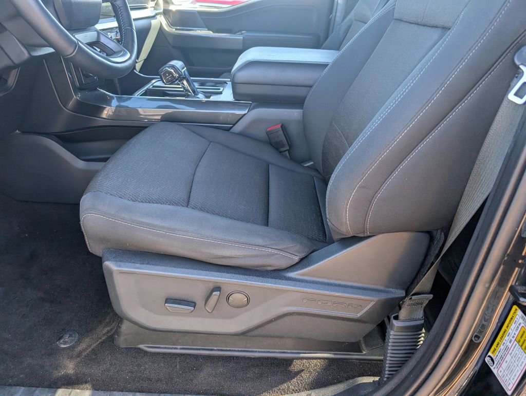 Used 2022 Ford F150 XLT w/ Equipment Group 302A High image 9