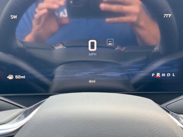 New 2026 Chevrolet Traverse LT w/ Driver Confidence Package FWD image 19