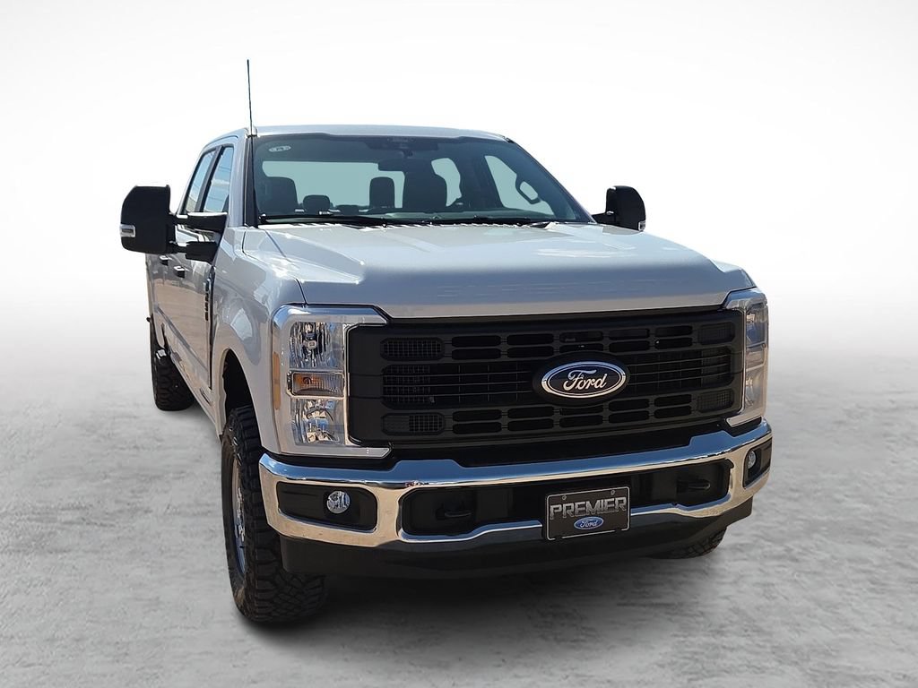 New 2026 Ford F250 XL w/ XL Off-Road Package AWD/4WD image 2