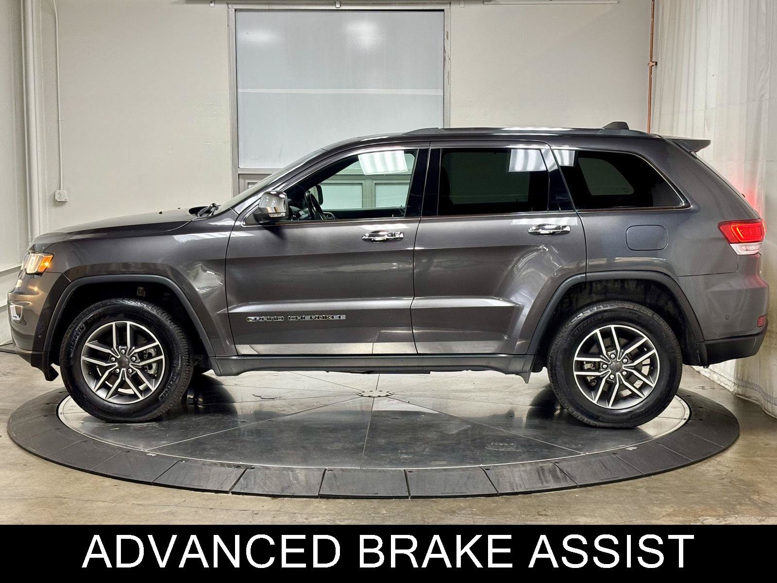 Used 2021 Jeep Grand Cherokee Limited AWD/4WD image 6