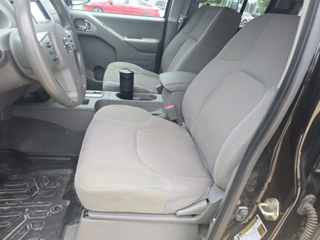 Used 2019 Nissan Frontier SV RWD image 7