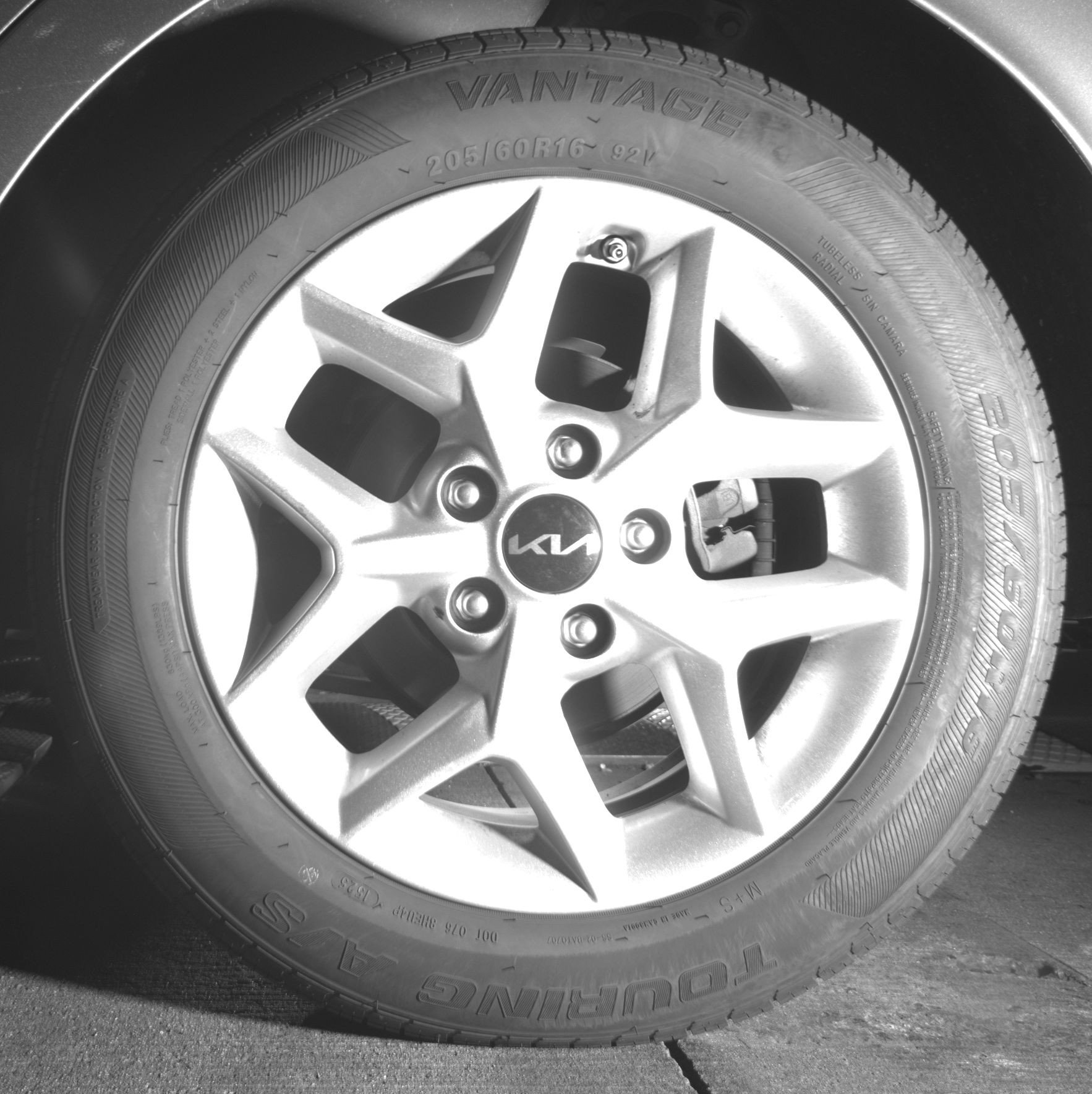 Used 2024 Kia Soul LX w/ Option Group 015 FWD image 14