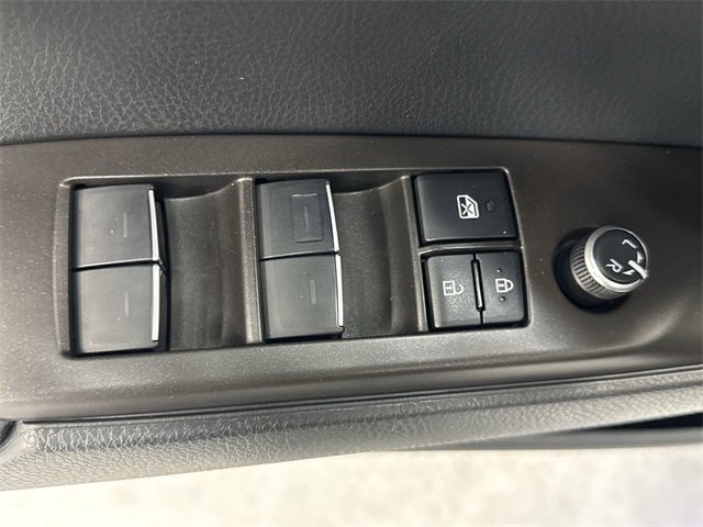 Used 2022 Toyota Camry XSE image 13