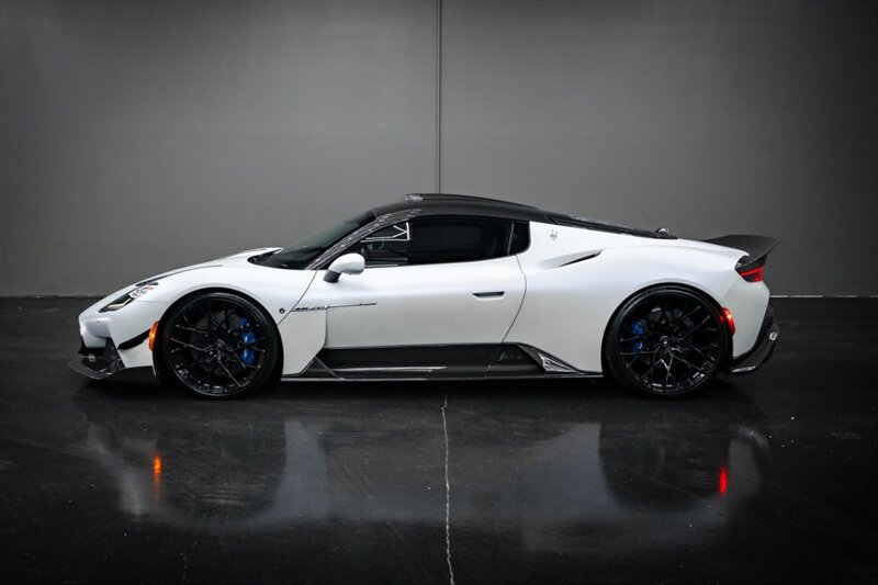 Used 2022 Maserati MC20 Coupe RWD image 4