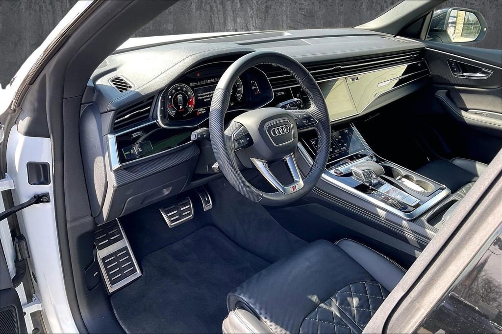 Used 2024 Audi SQ8 Premium Plus image 17