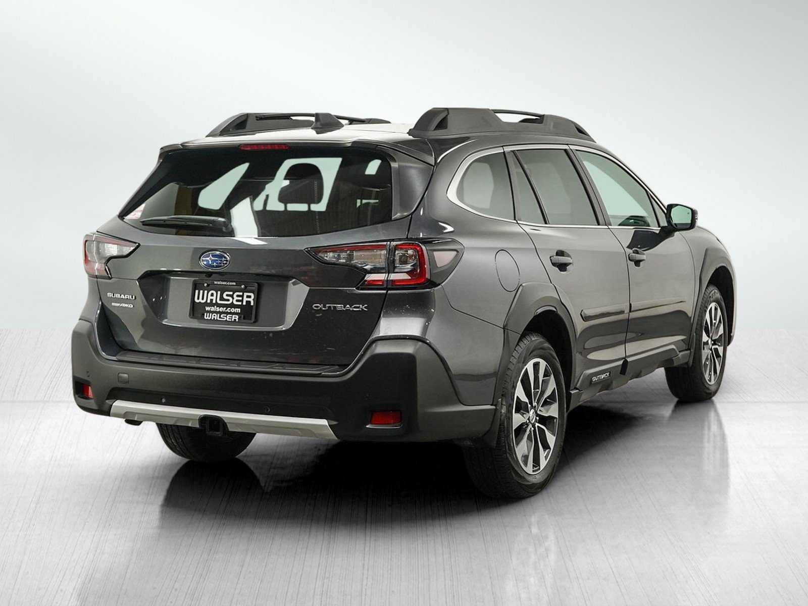 Used 2025 Subaru Outback Limited AWD/4WD image 4