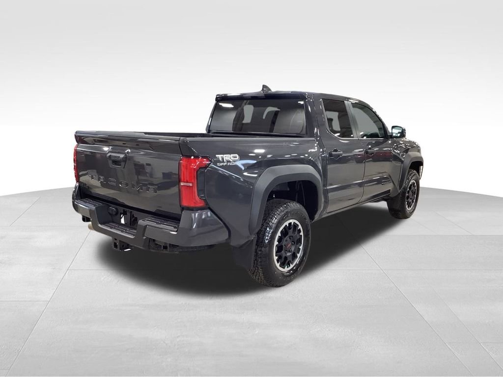 Used 2024 Toyota Tacoma TRD Off-Road image 30