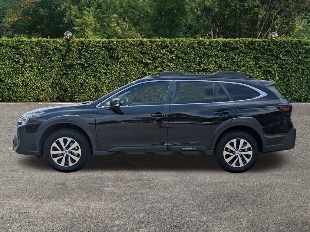 Used 2024 Subaru Outback Premium AWD/4WD image 7