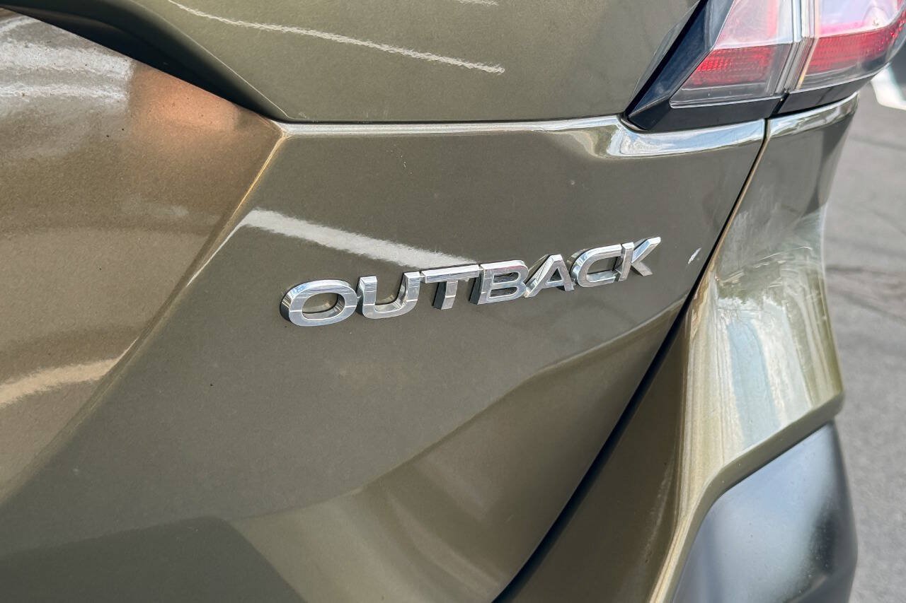 Used 2020 Subaru Outback Limited AWD/4WD image 18