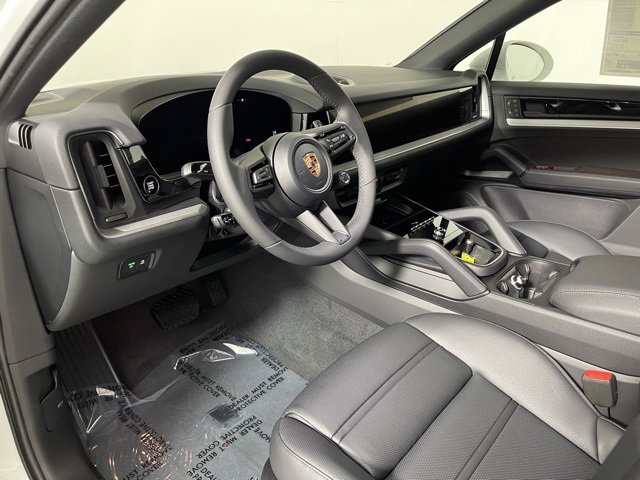 New 2026 Porsche Cayenne Coupe image 4