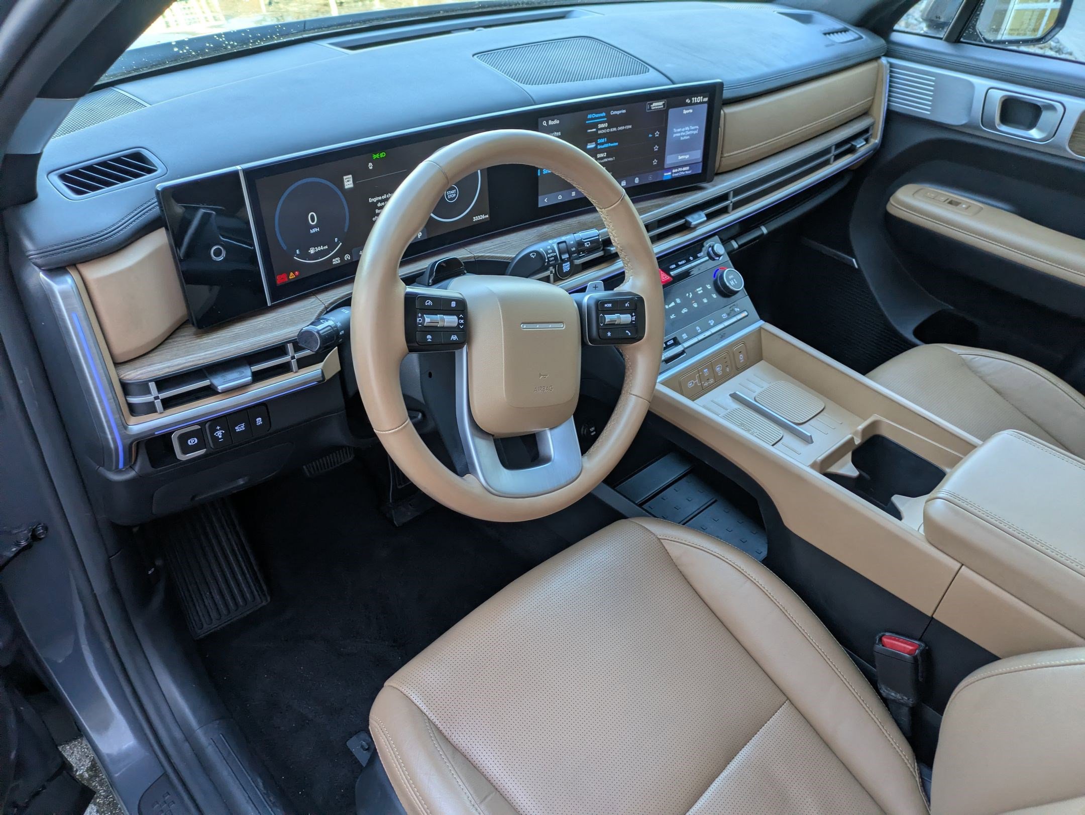 Used 2024 Hyundai Santa Fe Limited image 15