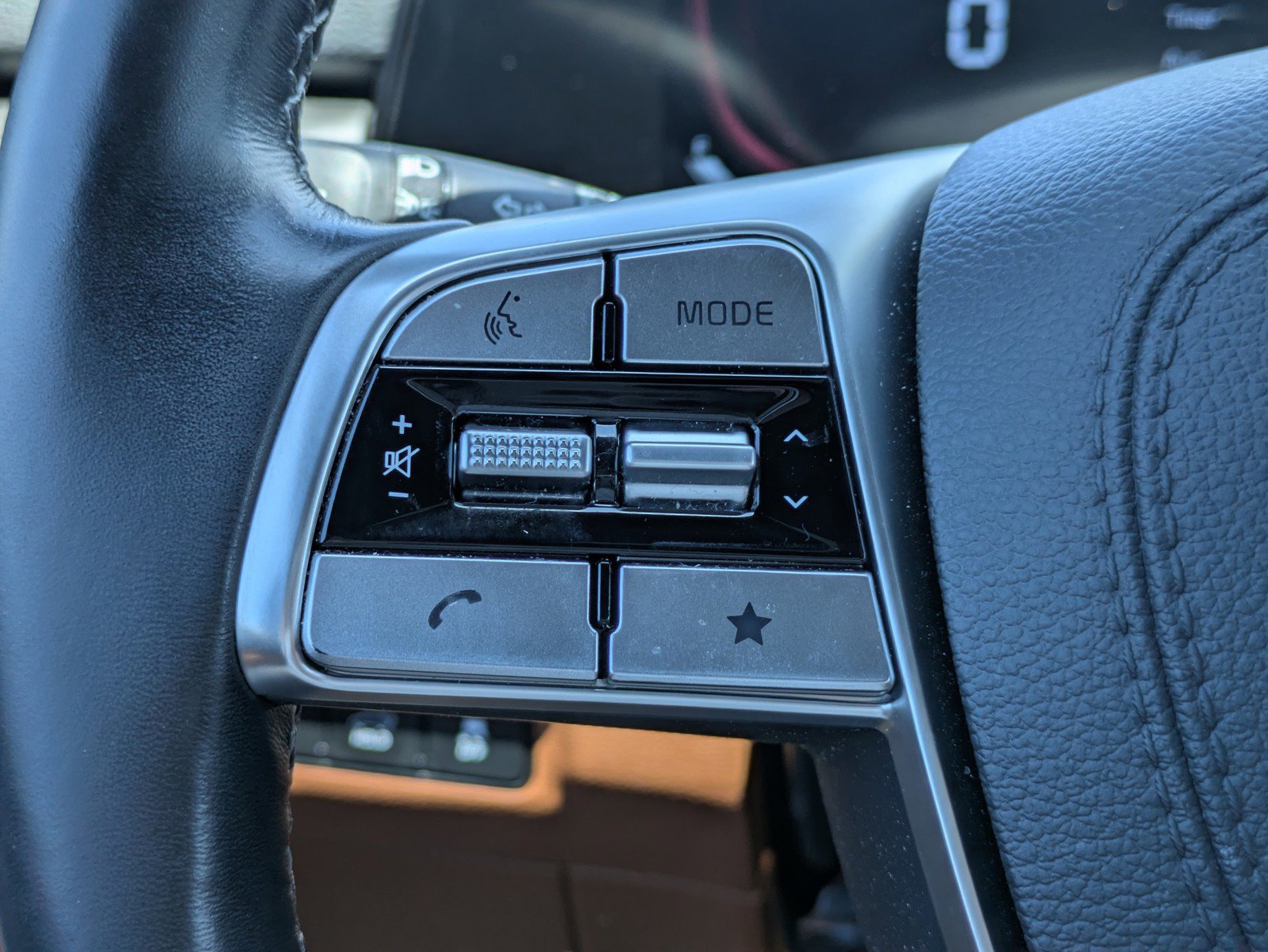Certified 2023 Kia Telluride EX X-Line AWD/4WD image 23