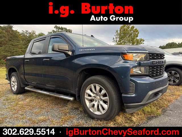 Used 2020 Chevrolet Silverado 1500 Custom w/ Custom Value Package AWD/4WD image 1